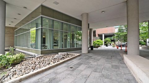 Photo 4 at 710 - 112 George Street, Moss Park, Toronto