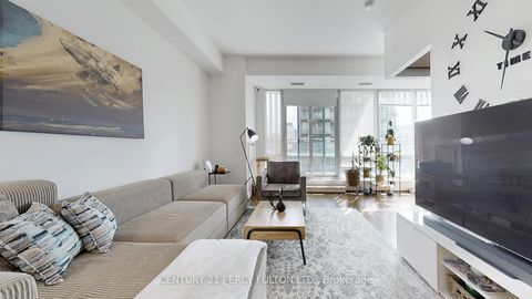 Photo 6 at 710 - 112 George Street, Moss Park, Toronto
