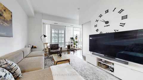 Photo 7 at 710 - 112 George Street, Moss Park, Toronto