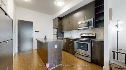 Photo 12 at 710 - 112 George Street, Moss Park, Toronto
