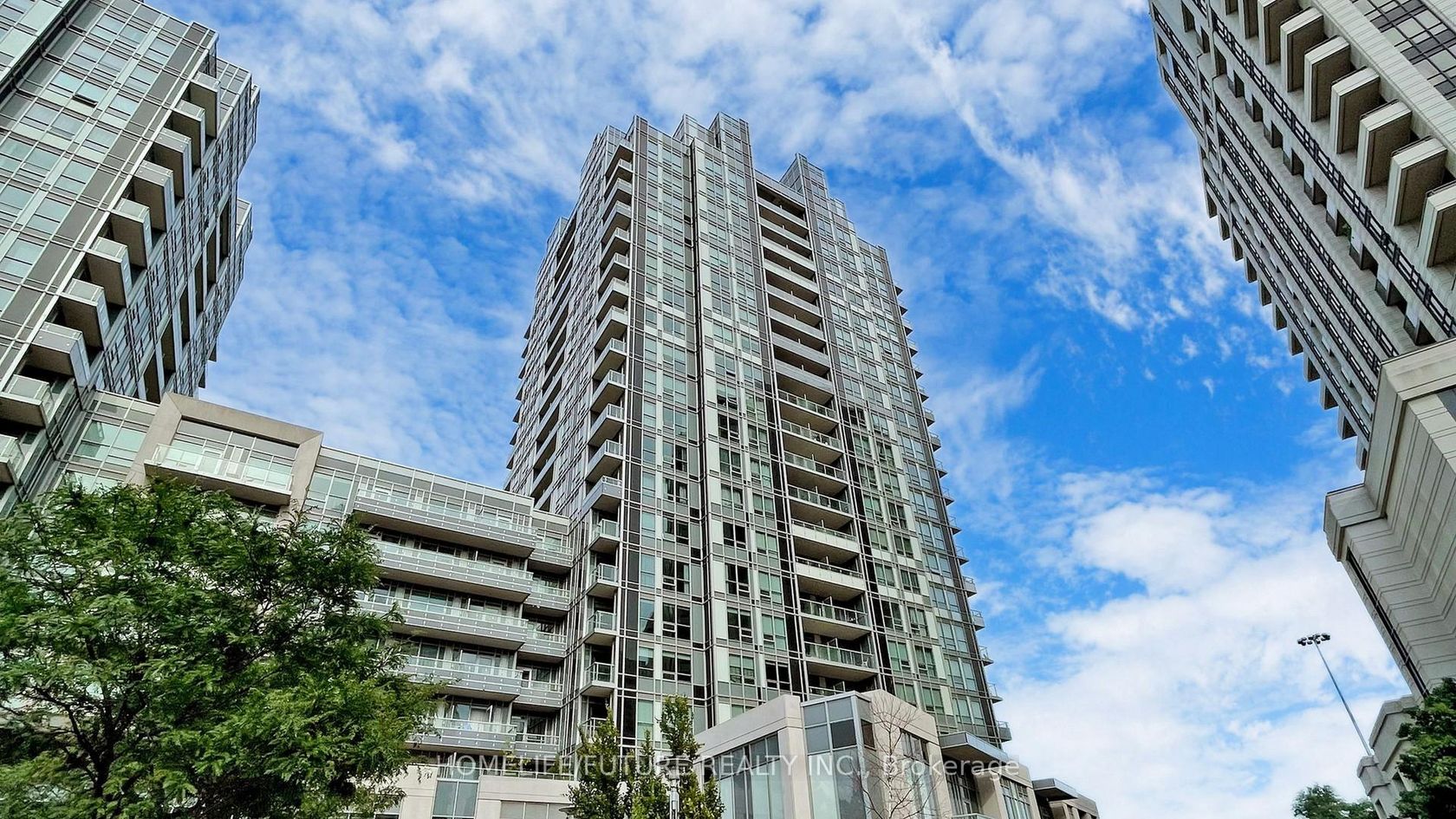 1302 - 120 Harrison Garden Boulevard, Willowdale East, Toronto 