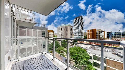 Photo 12 at 709 - 68 Merton Street, Mount Pleasant West, Toronto
