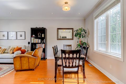 Photo 6 at 4 - 215 16th Avenue, Langstaff, Richmond Hill