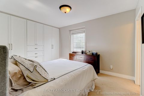 Photo 9 at 4 - 215 16th Avenue, Langstaff, Richmond Hill