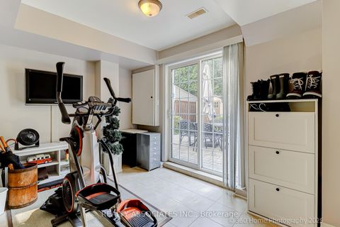 Photo 16 at 4 - 215 16th Avenue, Langstaff, Richmond Hill
