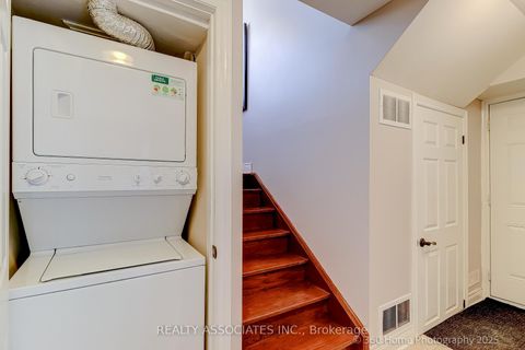 Photo 24 at 4 - 215 16th Avenue, Langstaff, Richmond Hill