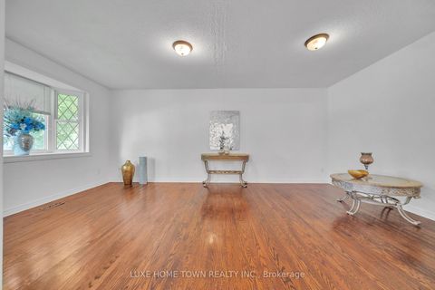 Photo 4 at 764 Hillcrest Road, West Shore, Pickering