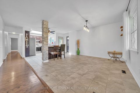 Photo 10 at 764 Hillcrest Road, West Shore, Pickering