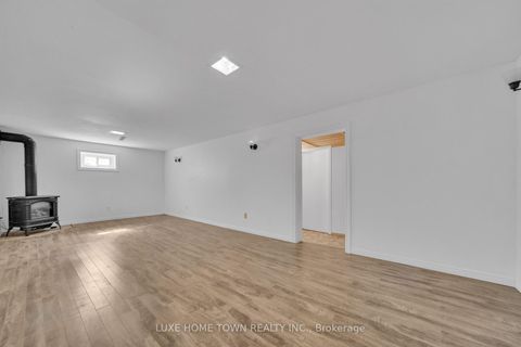 Photo 29 at 764 Hillcrest Road, West Shore, Pickering