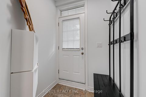 Photo 4 at 98 Connolly Street, Pellam Park, Toronto