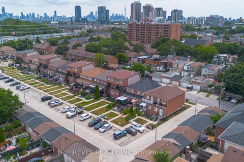 Photo 30 at 98 Connolly Street, Pellam Park, Toronto