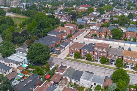 Photo 32 at 98 Connolly Street, Pellam Park, Toronto