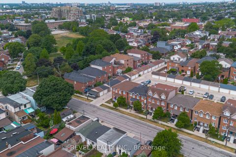 Photo 33 at 98 Connolly Street, Pellam Park, Toronto