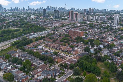Photo 36 at 98 Connolly Street, Pellam Park, Toronto