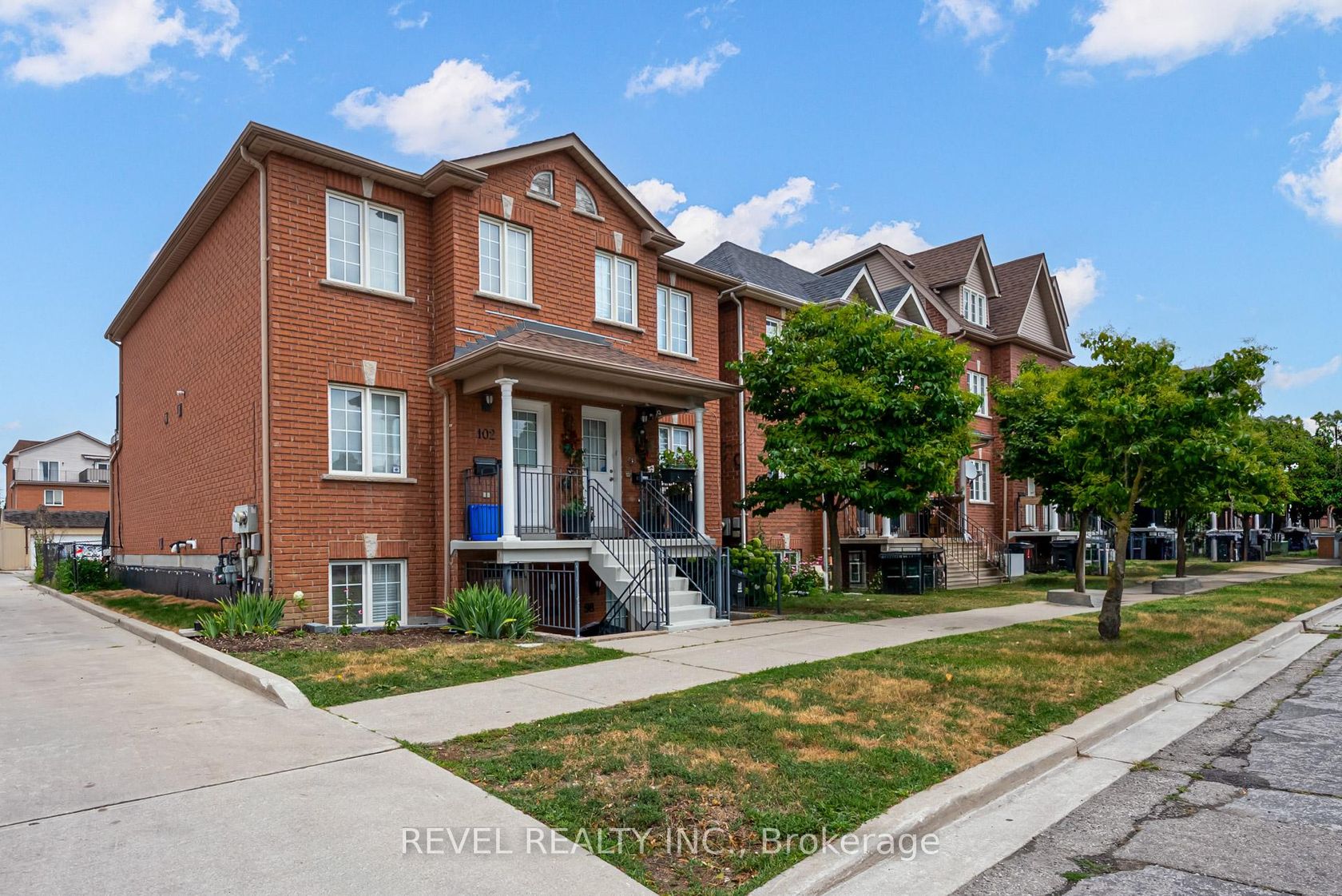 98 Connolly Street, Pellam Park, Toronto 