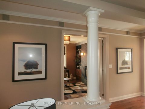 Photo 4 at 76 Orleans Circle, Vellore Village, Vaughan