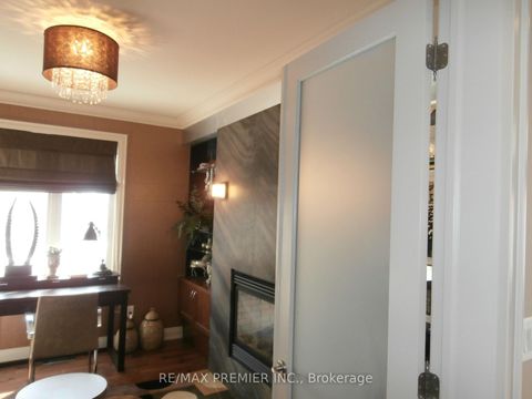 Photo 17 at 76 Orleans Circle, Vellore Village, Vaughan