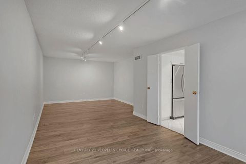 Photo 14 at 14A - 256 Jarvis Street, Yonge Corridor, Toronto