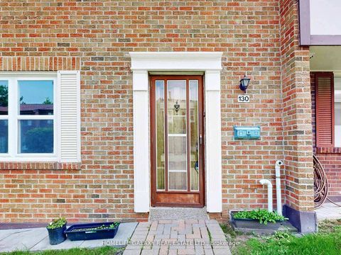 Photo 4 at 130 - 25 Brimwood Boulevard, Agincourt North, Toronto