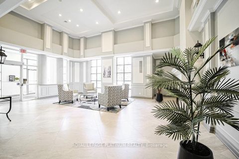 Photo 6 at 410 - 5 Emerald Lane, Yorkhill, Vaughan