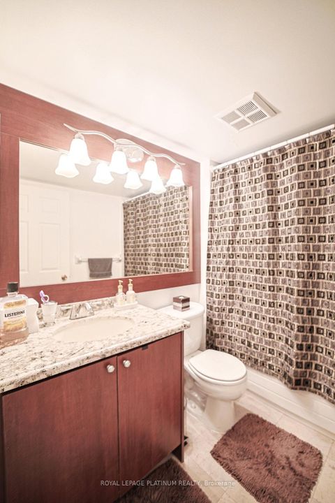 Photo 27 at 410 - 5 Emerald Lane, Yorkhill, Vaughan
