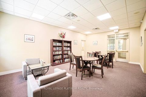 Photo 36 at 410 - 5 Emerald Lane, Yorkhill, Vaughan