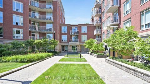 Photo 2 at 608 - 451 Rosewell Avenue, Lawrence Park South, Toronto