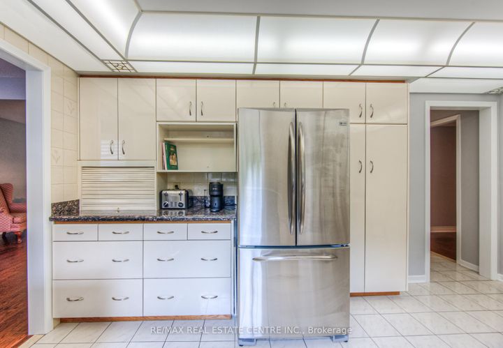 Photo 22 at 644 Donna Court, Roseland, Burlington
