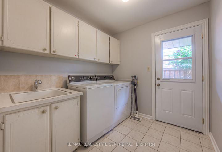 Photo 25 at 644 Donna Court, Roseland, Burlington