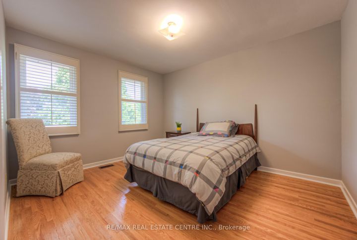 Photo 32 at 644 Donna Court, Roseland, Burlington