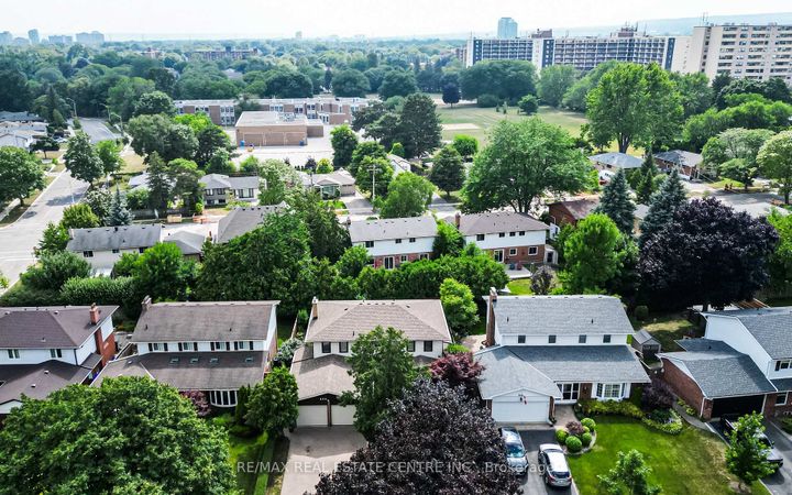 Photo 47 at 644 Donna Court, Roseland, Burlington