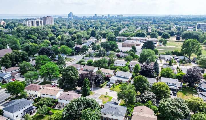 Photo 49 at 644 Donna Court, Roseland, Burlington