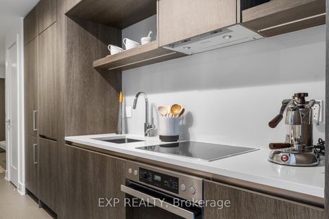 Photo 11 at 408 - 6 Jackes Avenue, Moore Park, Toronto