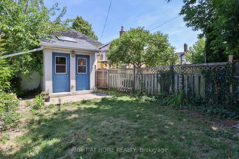 Photo 8 at 948 Runnymede Road, Smythe, Toronto