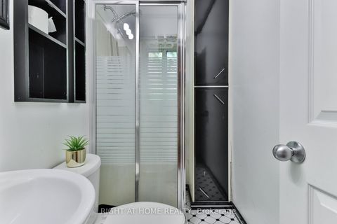 Photo 25 at 948 Runnymede Road, Smythe, Toronto
