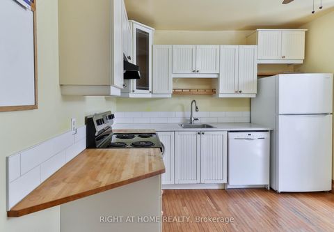 Photo 26 at 948 Runnymede Road, Smythe, Toronto