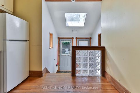 Photo 28 at 948 Runnymede Road, Smythe, Toronto