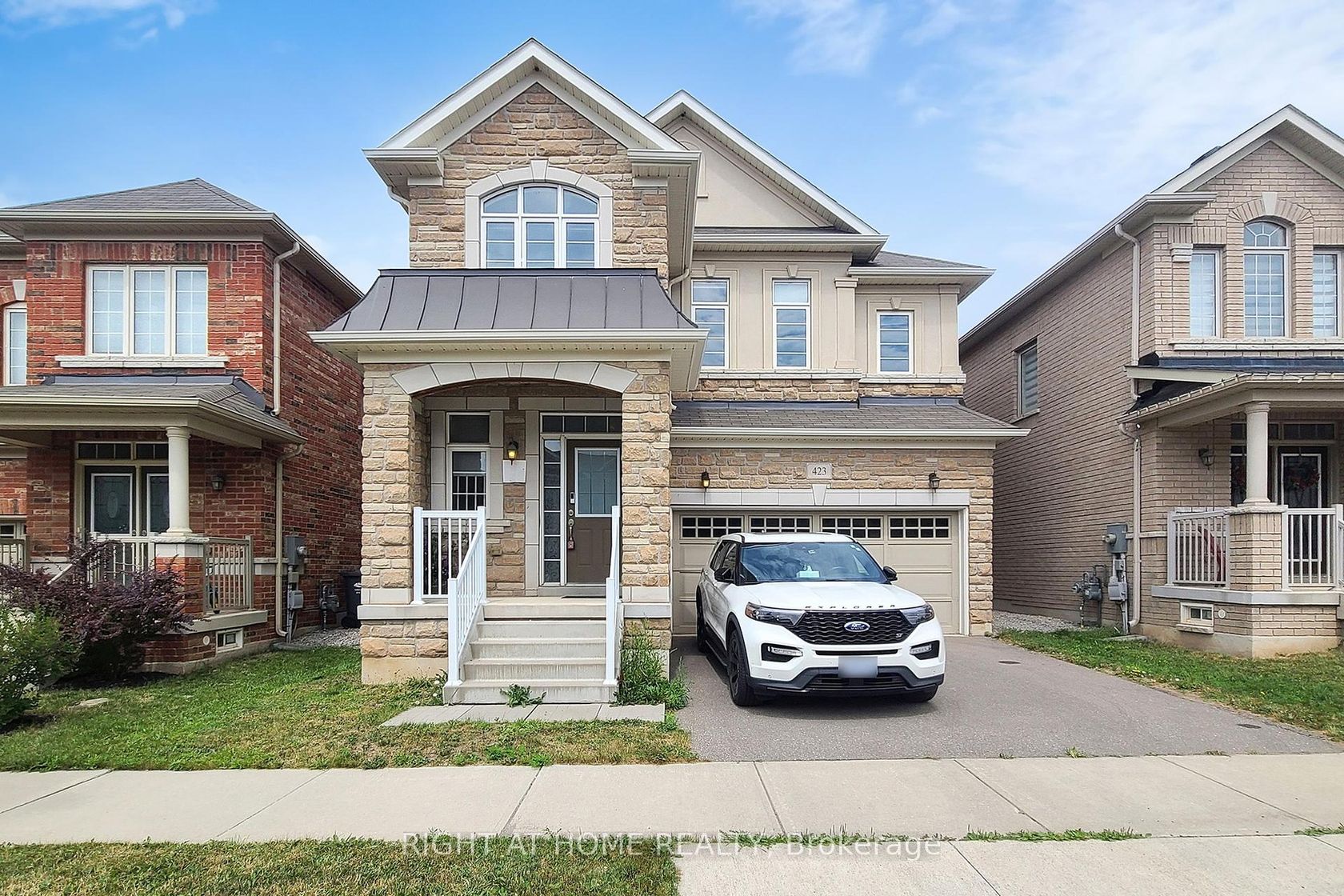 423 Grindstone Trail, JM Joshua Meadows, Oakville 
