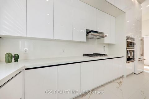 Photo 6 at 245 Ferris Road, Parkview, Toronto