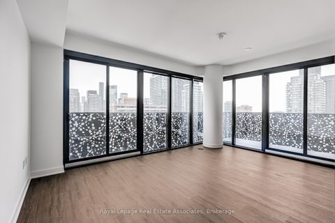 Photo 4 at 2206 - 55 Charles Street E, Bay Street Corridor, Toronto