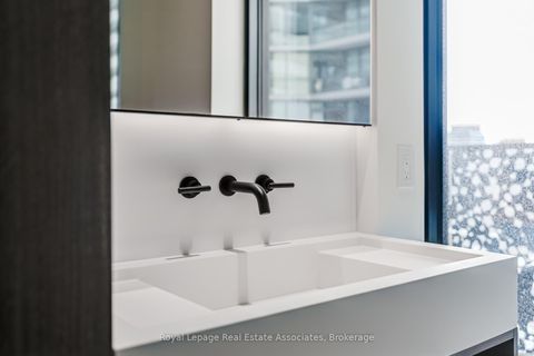 Photo 18 at 2206 - 55 Charles Street E, Bay Street Corridor, Toronto