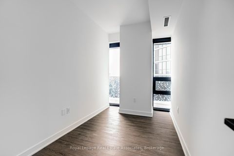 Photo 19 at 2206 - 55 Charles Street E, Bay Street Corridor, Toronto