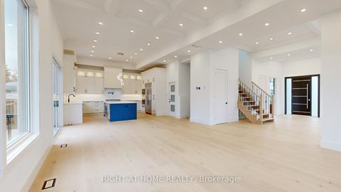Photo 6 at 1372 Wren Avenue, WO West, Oakville