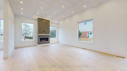 Photo 7 at 1372 Wren Avenue, WO West, Oakville