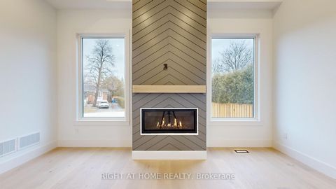 Photo 8 at 1372 Wren Avenue, WO West, Oakville