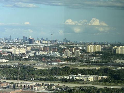 Photo 23 at 3702 - 5 Buttermill Avenue, Vaughan Corporate Centre, Vaughan