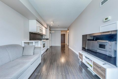 Photo 11 at 750 - 151 Dan Leckie Way, Waterfront Communities C1, Toronto