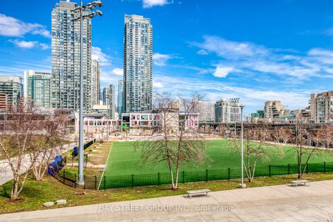 Photo 38 at 750 - 151 Dan Leckie Way, Waterfront Communities C1, Toronto