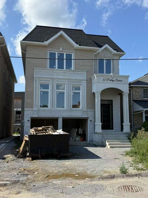 Photo 1 at 22 Portage Avenue, Oak Ridges, Richmond Hill