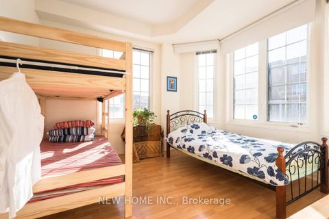 Photo 5 at 31 Leitch Avenue, York University Heights, Toronto